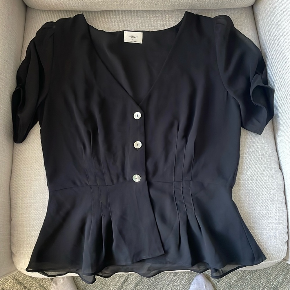 Aritzia Wilfred top
